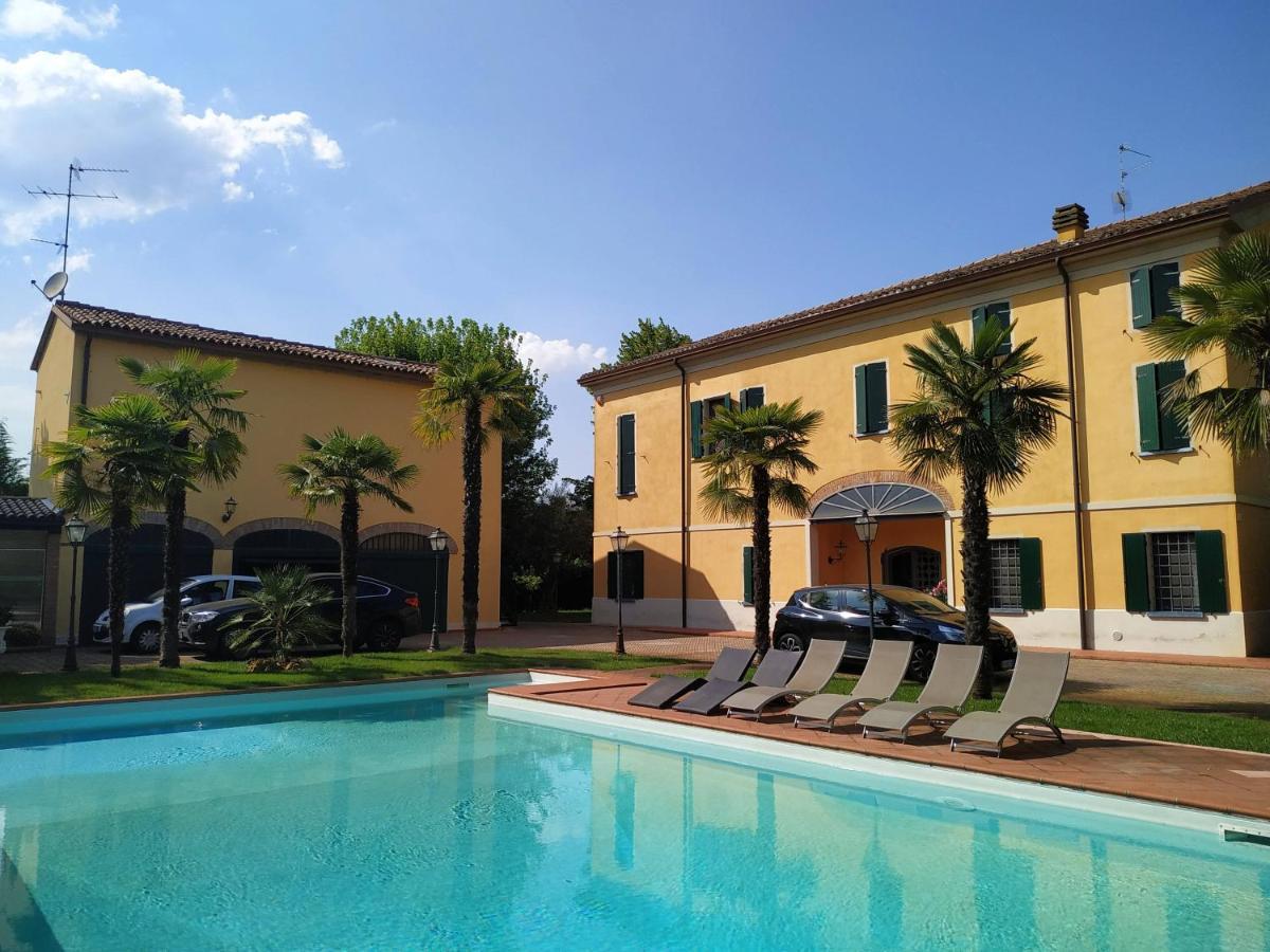B&B Villa Delle Palme Carpi Exterior photo