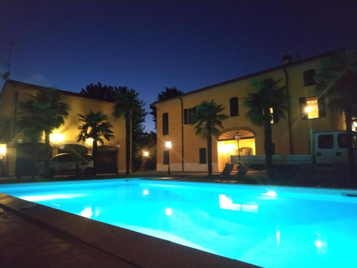 B&B Villa Delle Palme Carpi Exterior photo