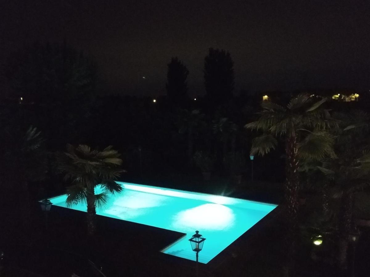 B&B Villa Delle Palme Carpi Exterior photo